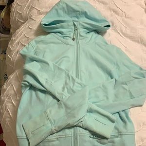 Blue lululemon “old scuba” version hooded jacket